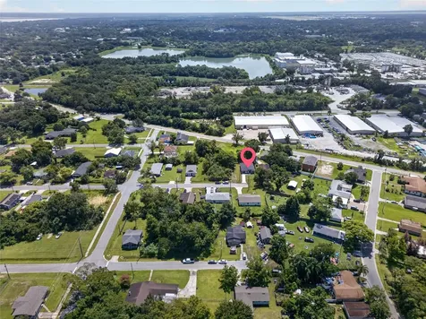 2225 Mccarthy Avenue Sanford FL 32771