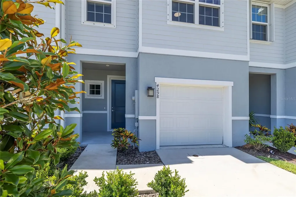 4298 Harbour Palm Drive Holiday FL 34691