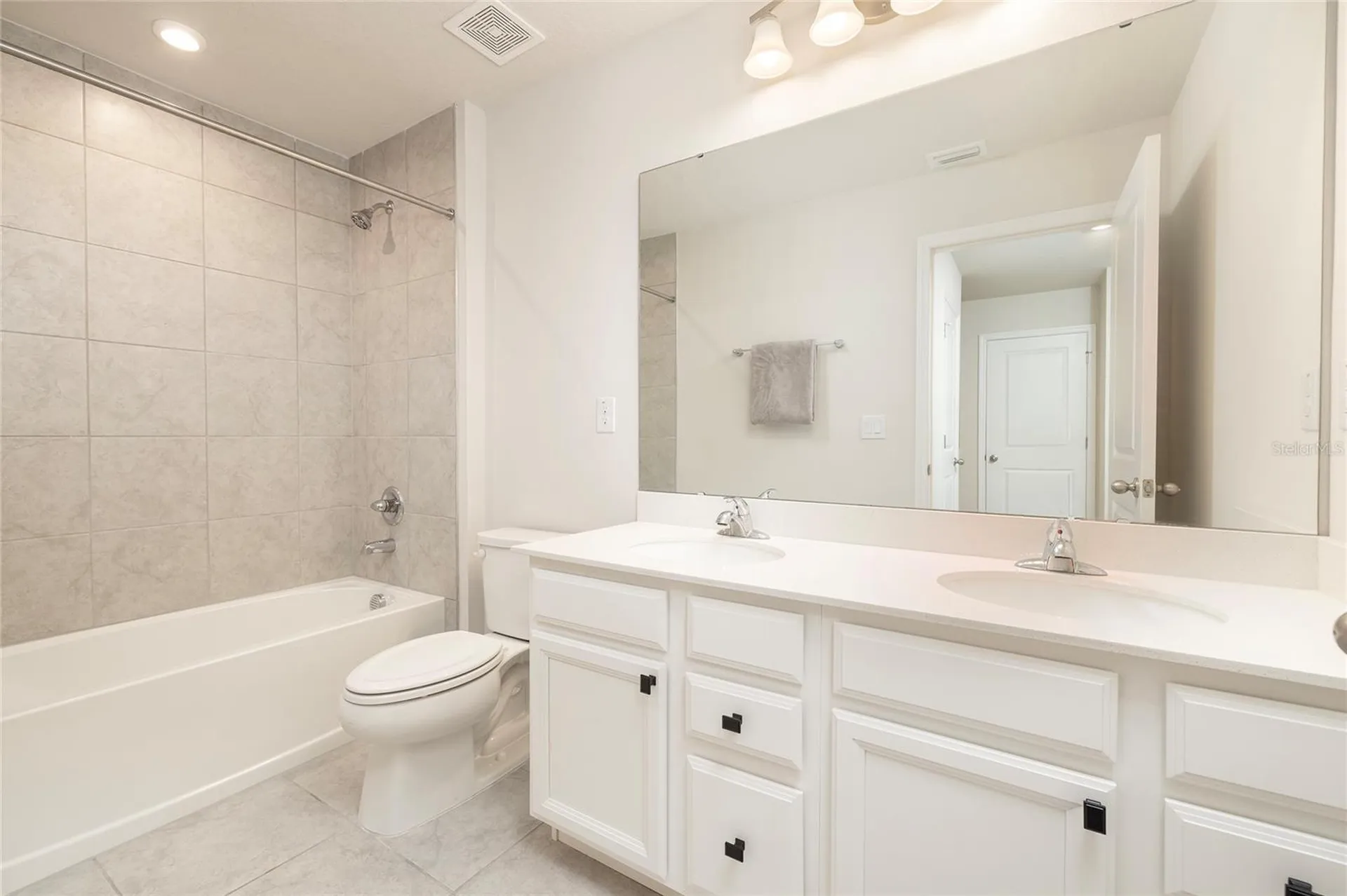 4298 Harbour Palm Drive Holiday FL 34691