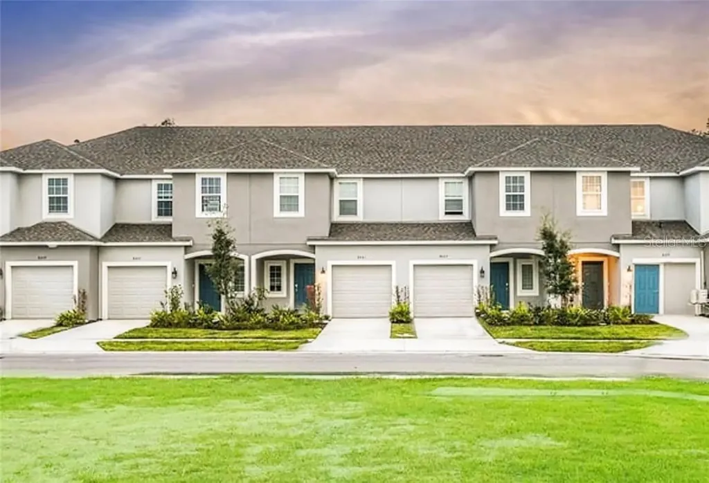 8500 Lunar Skye Street Sarasota FL 34241