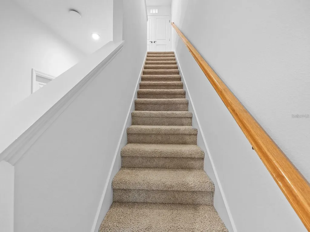 8500 Lunar Skye Street Sarasota FL 34241