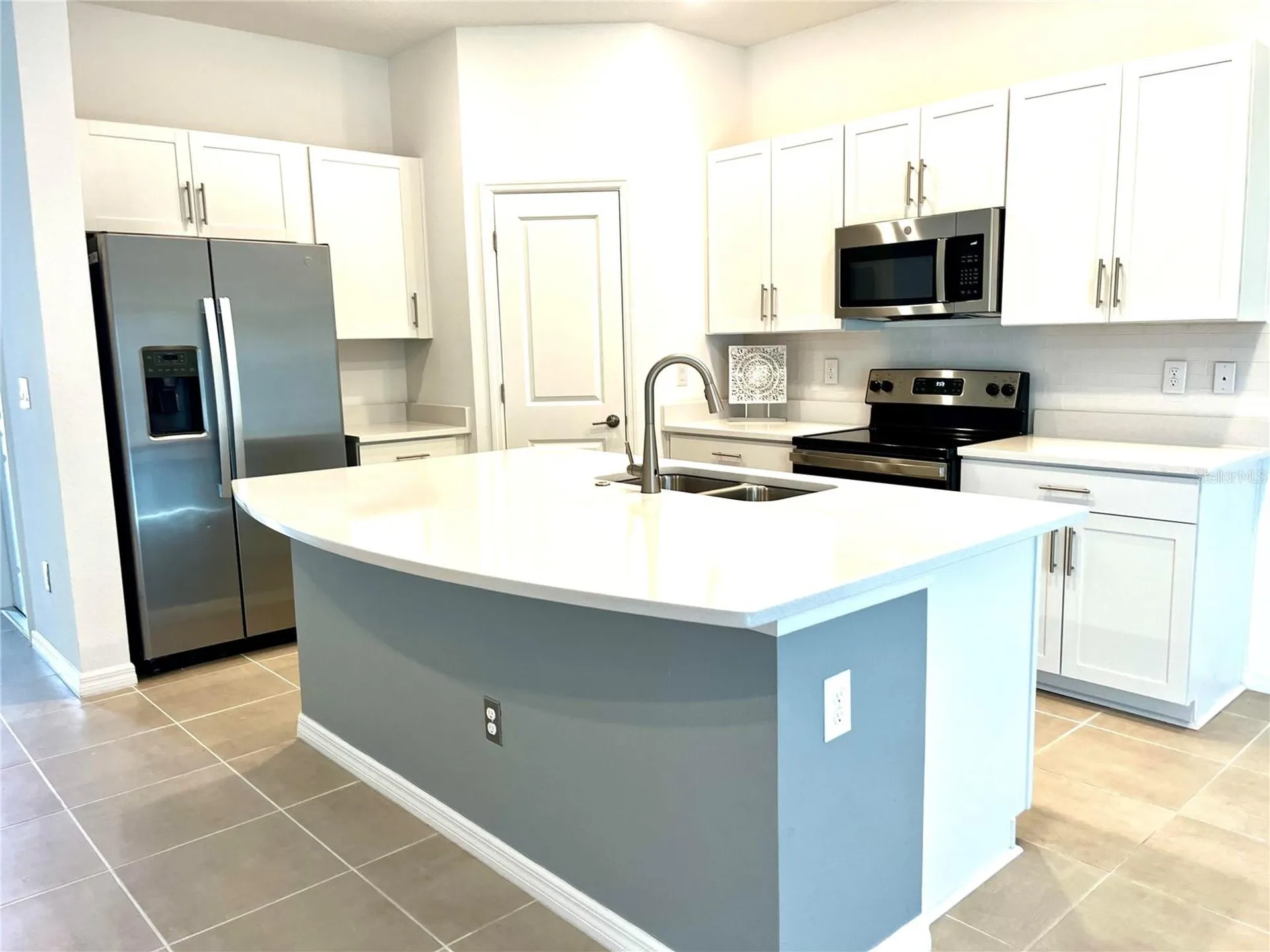8500 Lunar Skye Street Sarasota FL 34241