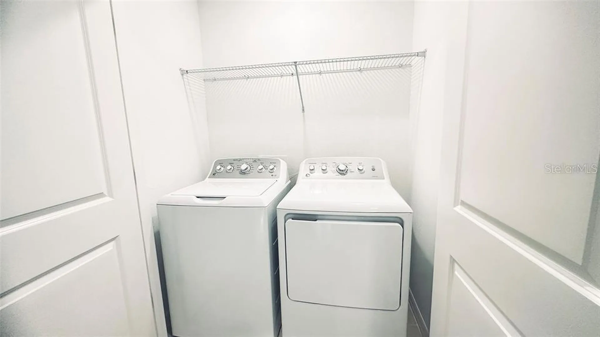 8500 Lunar Skye Street Sarasota FL 34241