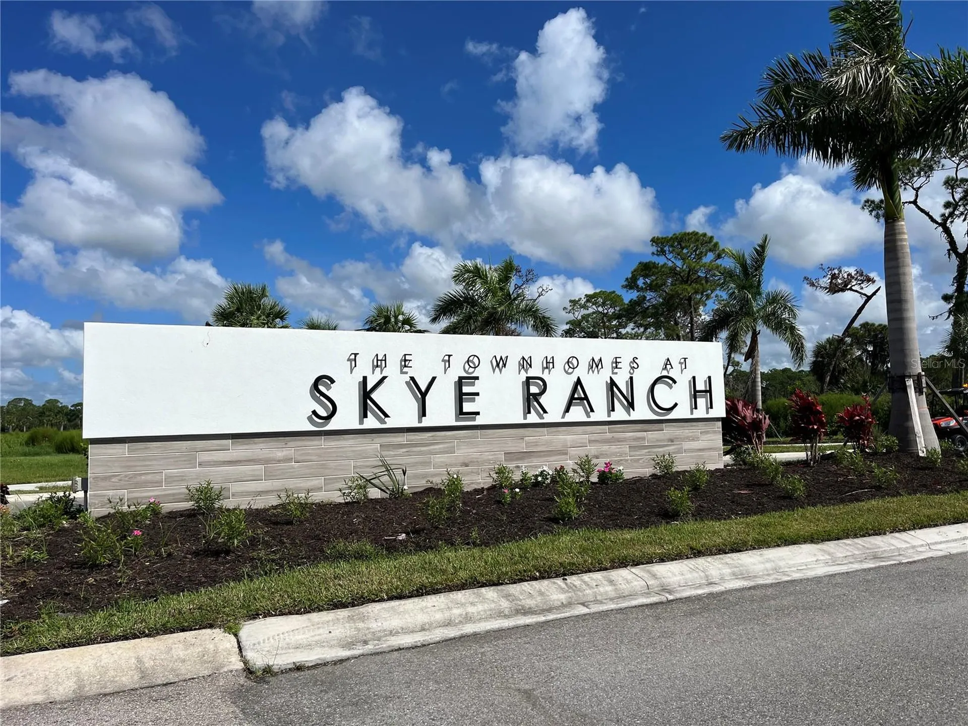 8500 Lunar Skye Street Sarasota FL 34241