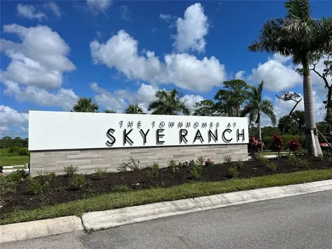 8500 Lunar Skye Street Sarasota FL 34241