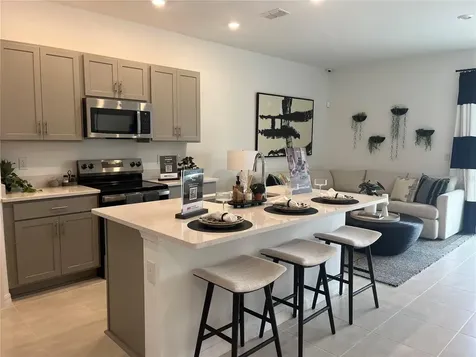 8500 Lunar Skye Street Sarasota FL 34241