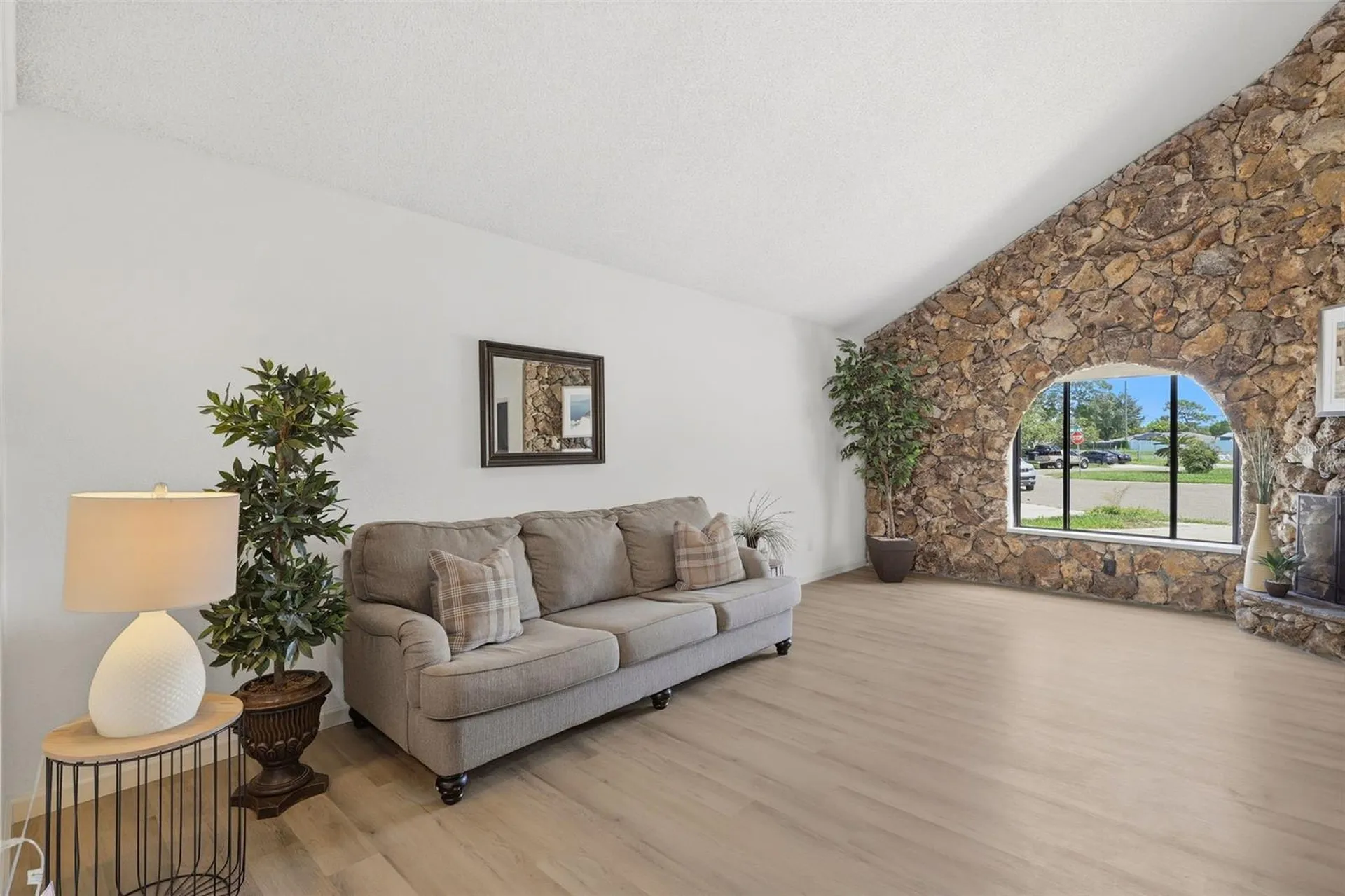 4072 Vanet Court Orlando FL 32822