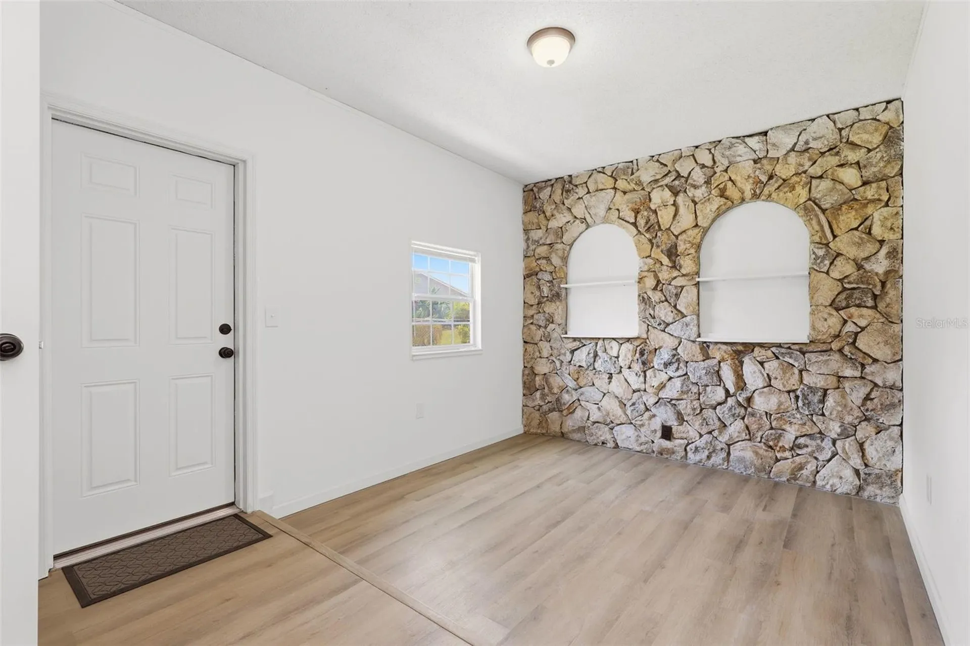 4072 Vanet Court Orlando FL 32822