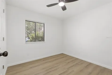 4072 Vanet Court Orlando FL 32822