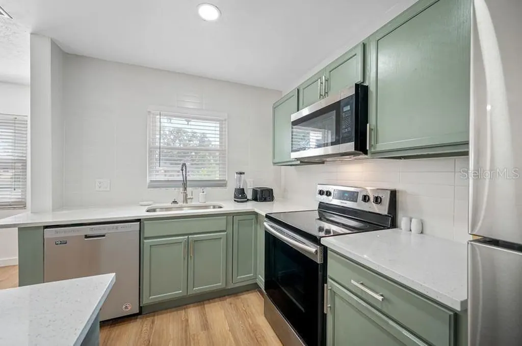 4409 W Pearl Avenue Tampa FL 33611