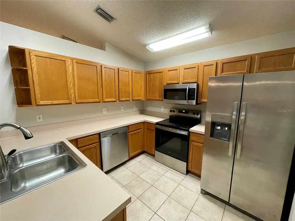 12119 Warwick Circle Parrish FL 34219