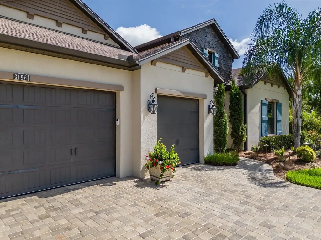 31961 Sandspirit Place Wesley Chapel FL 33543