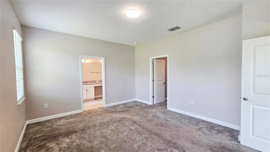 11048 Sweetgum Woods Drive Orlando FL 32832