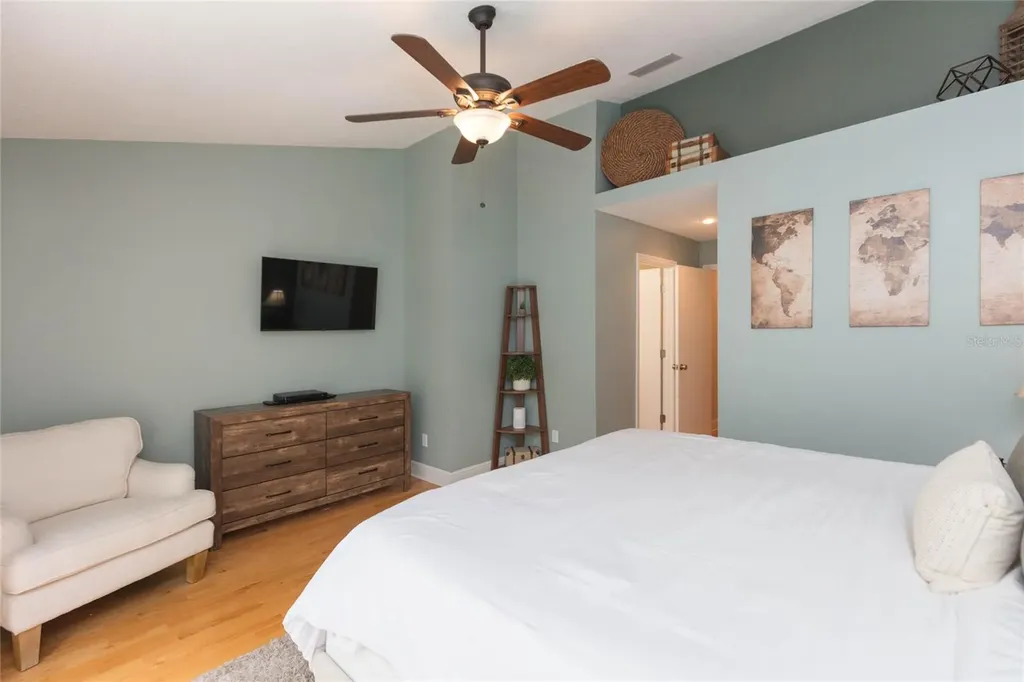 1050 Starkey Road Largo FL 33771