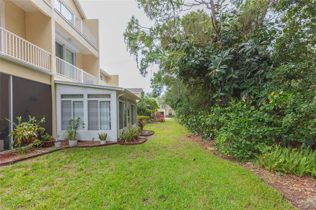 1050 Starkey Road Largo FL 33771