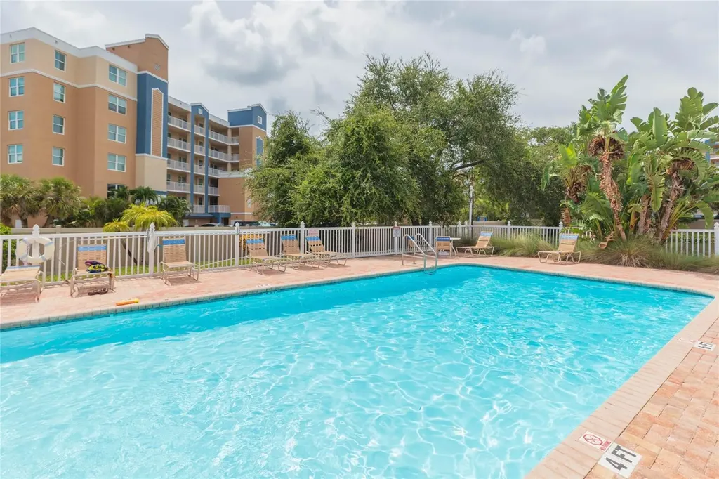 1050 Starkey Road Largo FL 33771