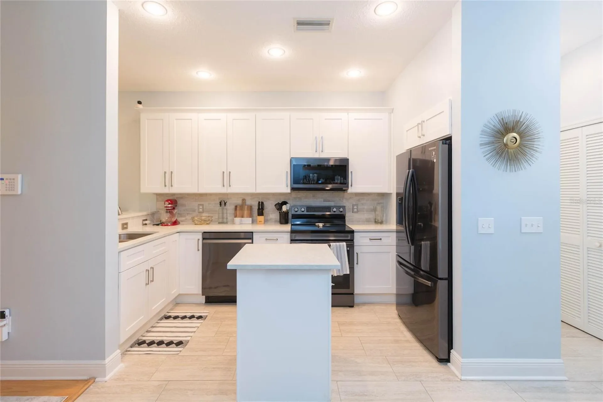 1050 Starkey Road Largo FL 33771