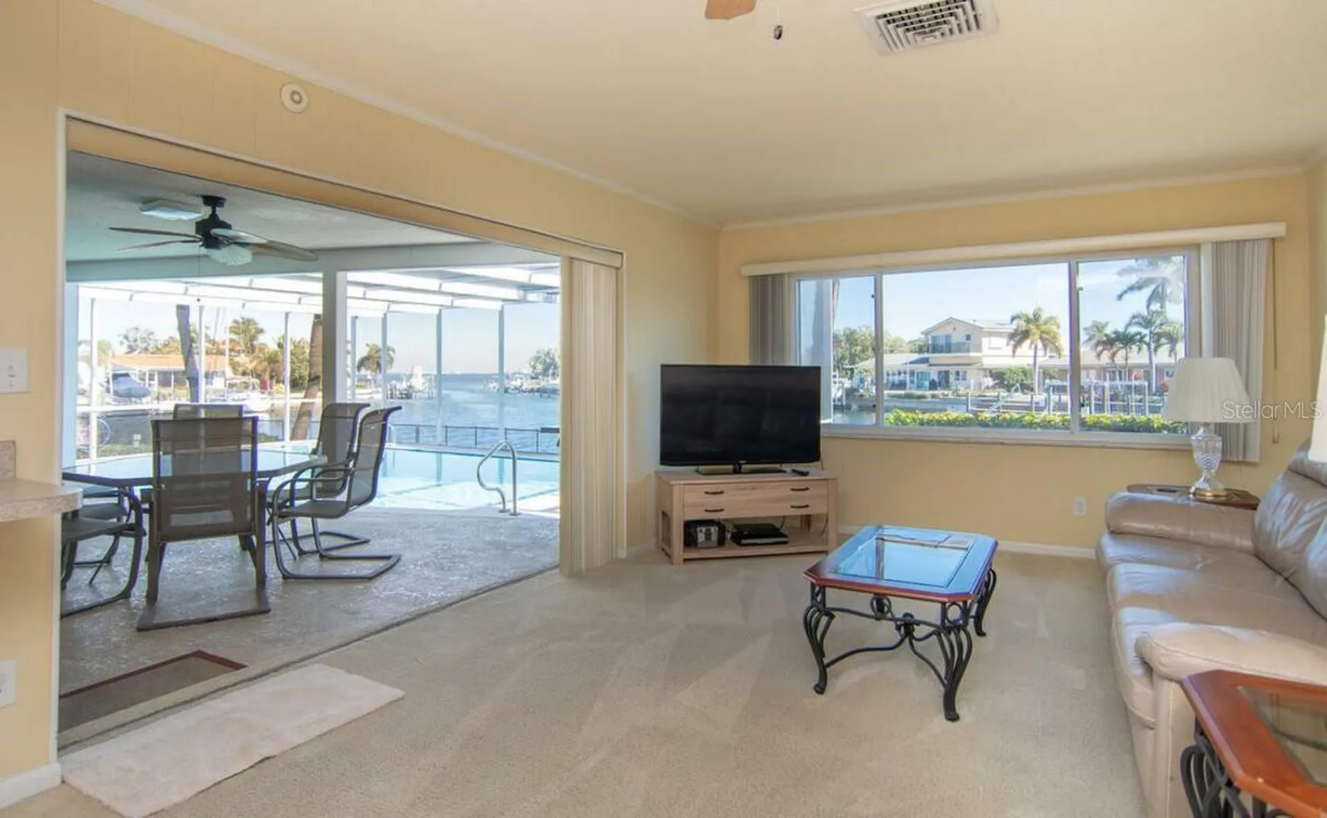 2096 Massachusetts Avenue NE St Petersburg FL 33703