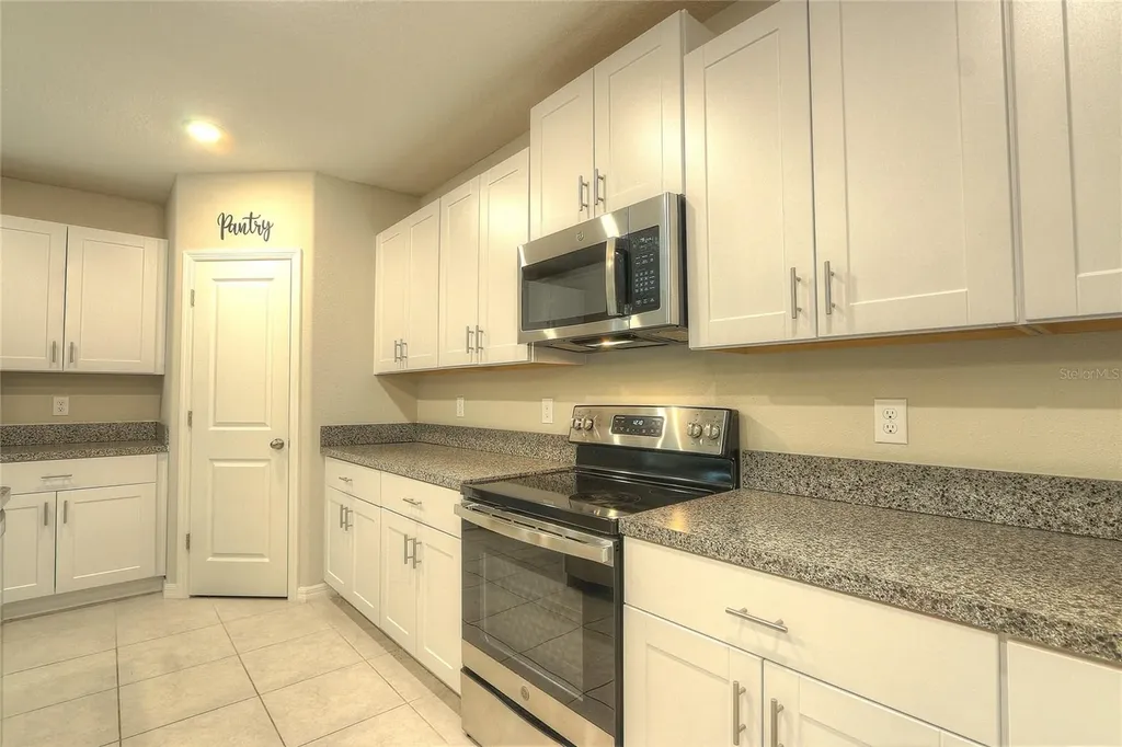 7217 Ronnie Gardens Court Tampa FL 33619