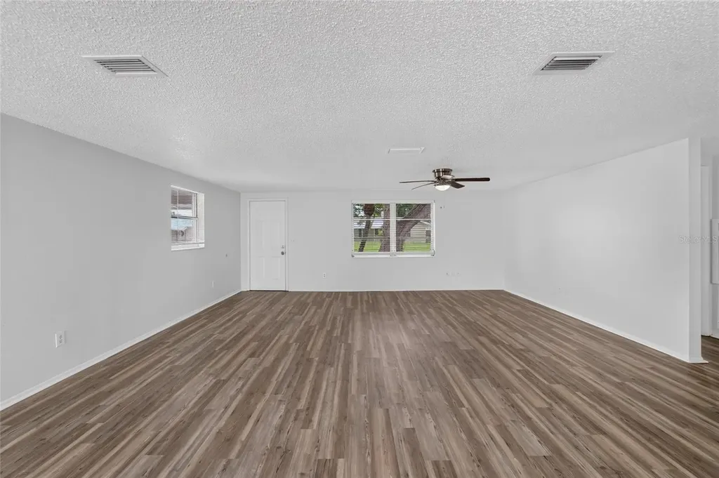 5010 Shetland Avenue Tampa FL 33615