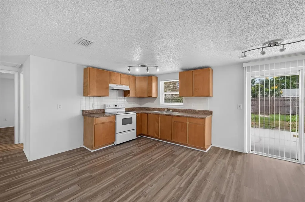 5010 Shetland Avenue Tampa FL 33615