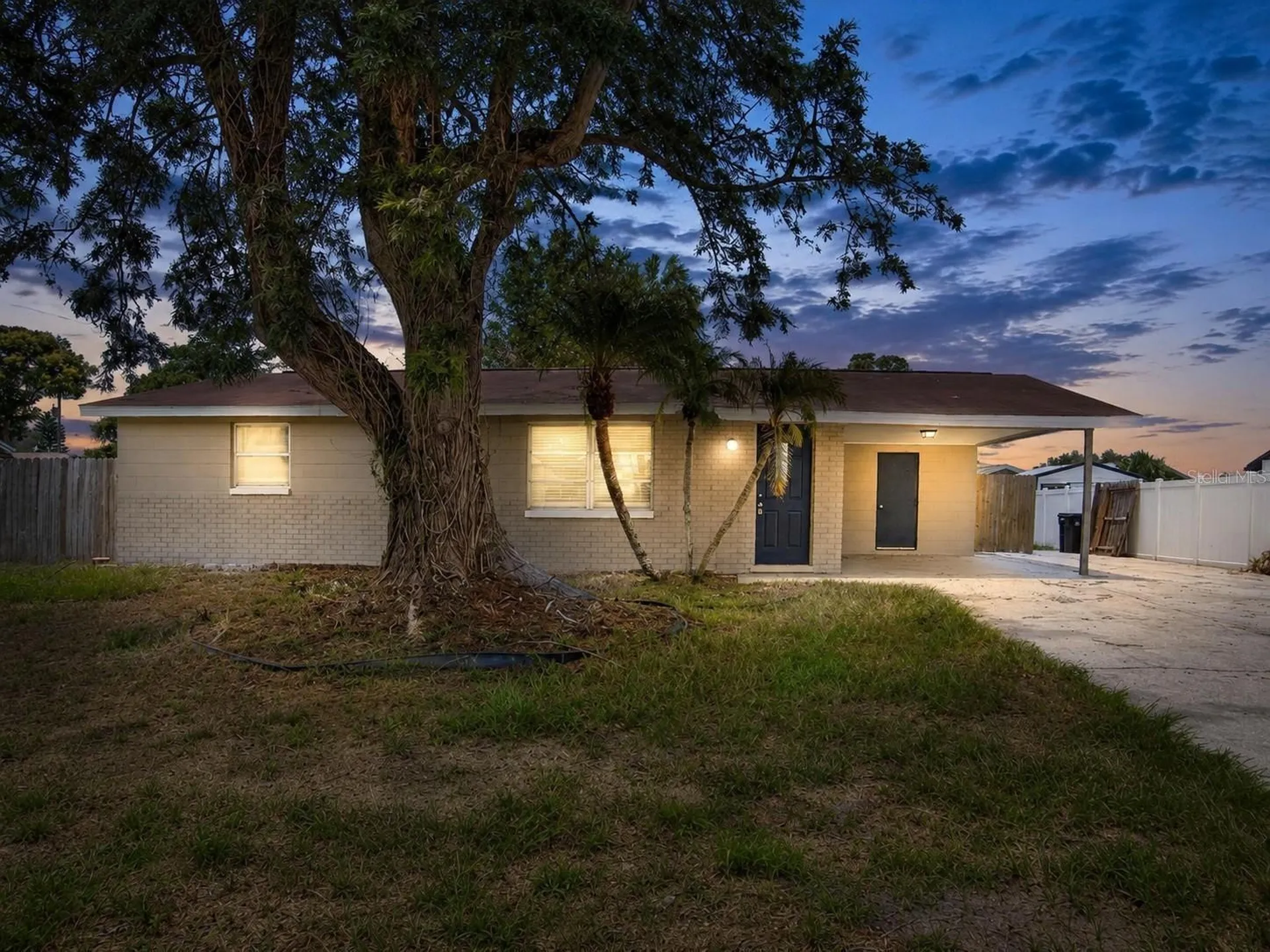 5010 Shetland Avenue Tampa FL 33615