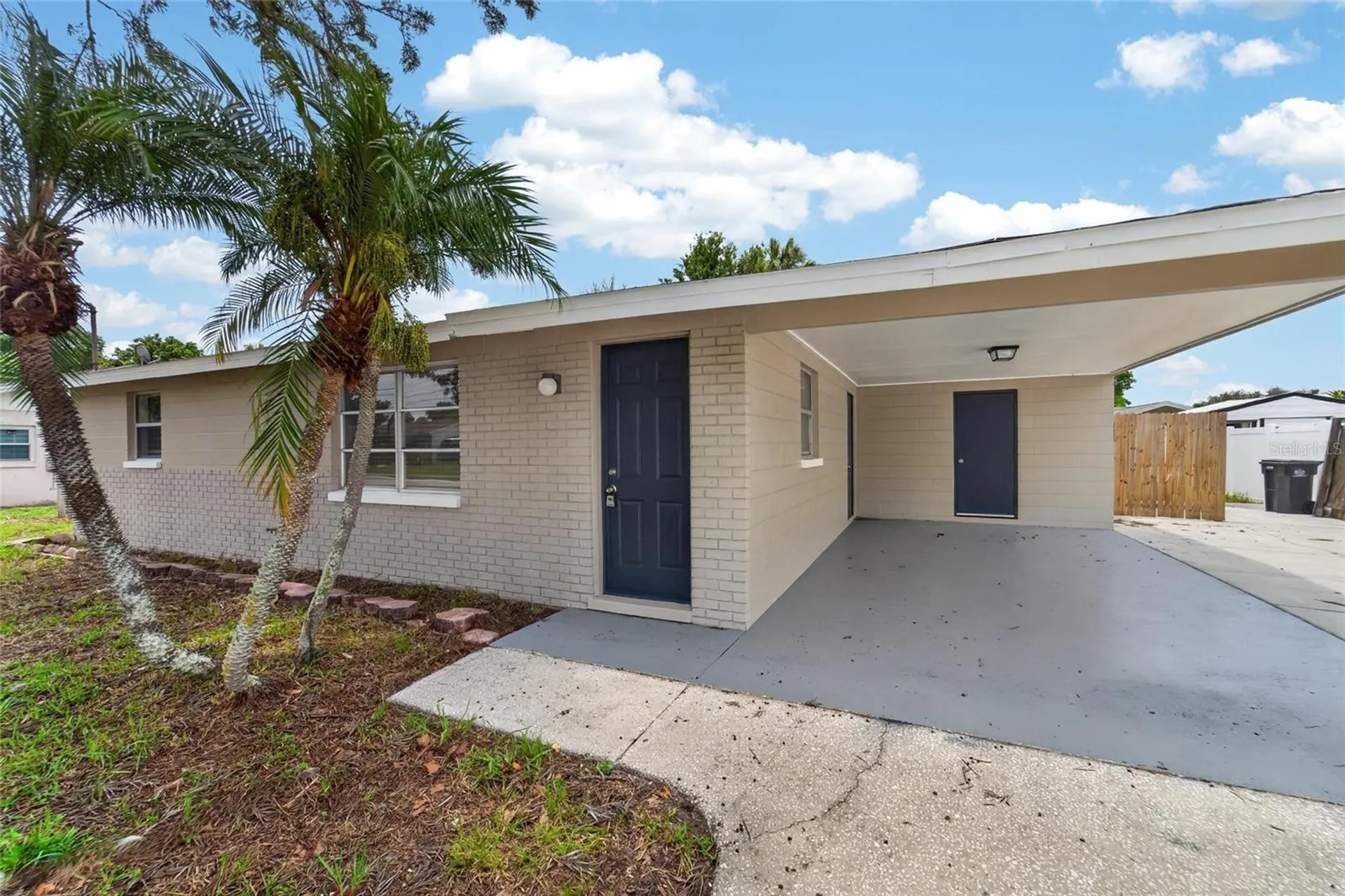 5010 Shetland Avenue Tampa FL 33615
