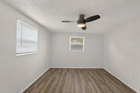 5010 Shetland Avenue Tampa FL 33615