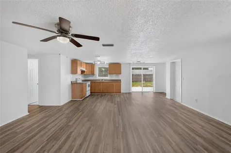 5010 Shetland Avenue Tampa FL 33615