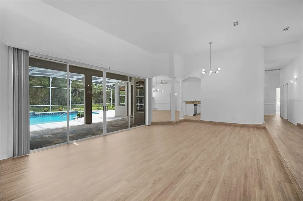 4749 Sudbury Drive Orlando FL 32826