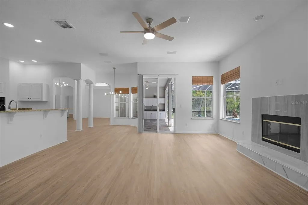 4749 Sudbury Drive Orlando FL 32826