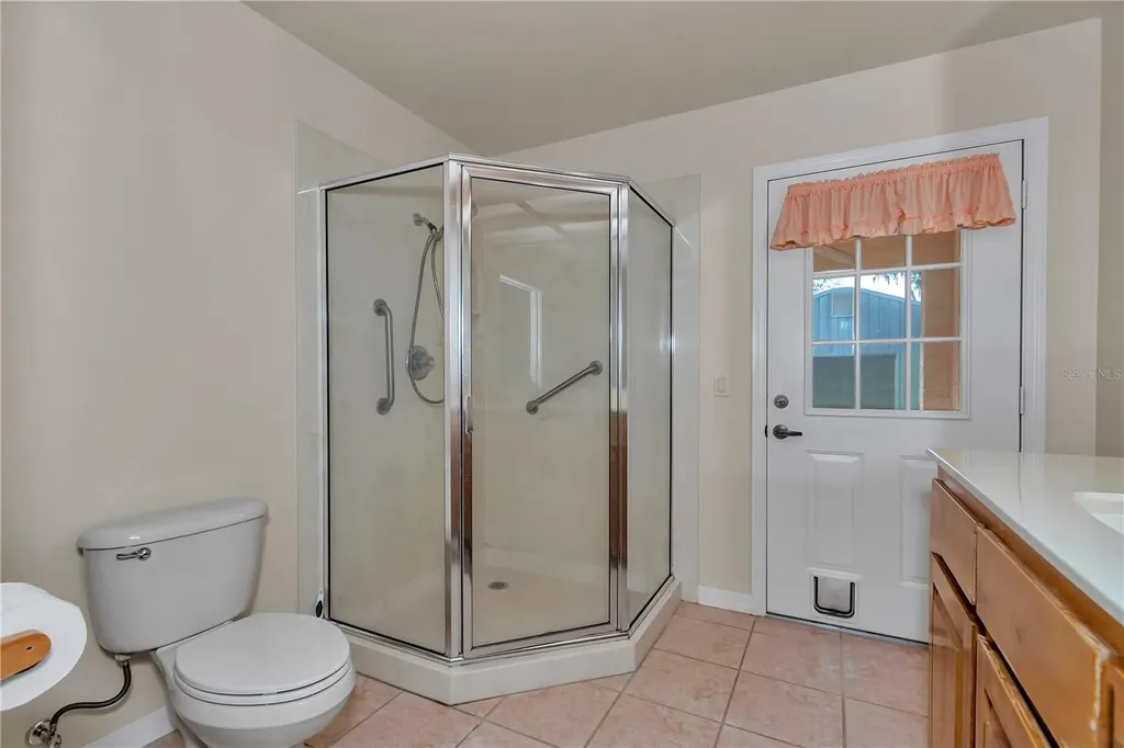 17690 SE 66 Place Morriston FL 32668