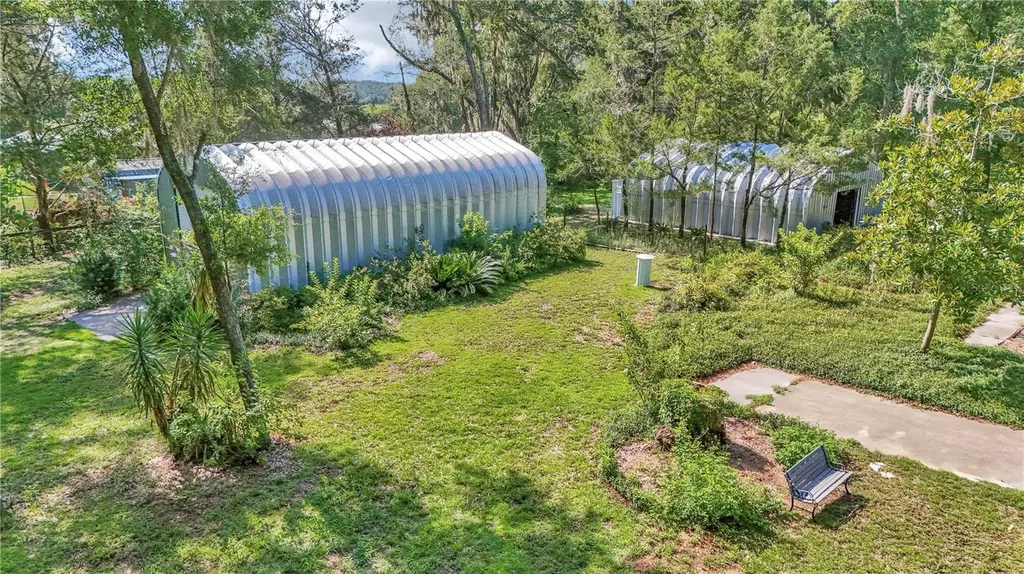 17690 SE 66 Place Morriston FL 32668