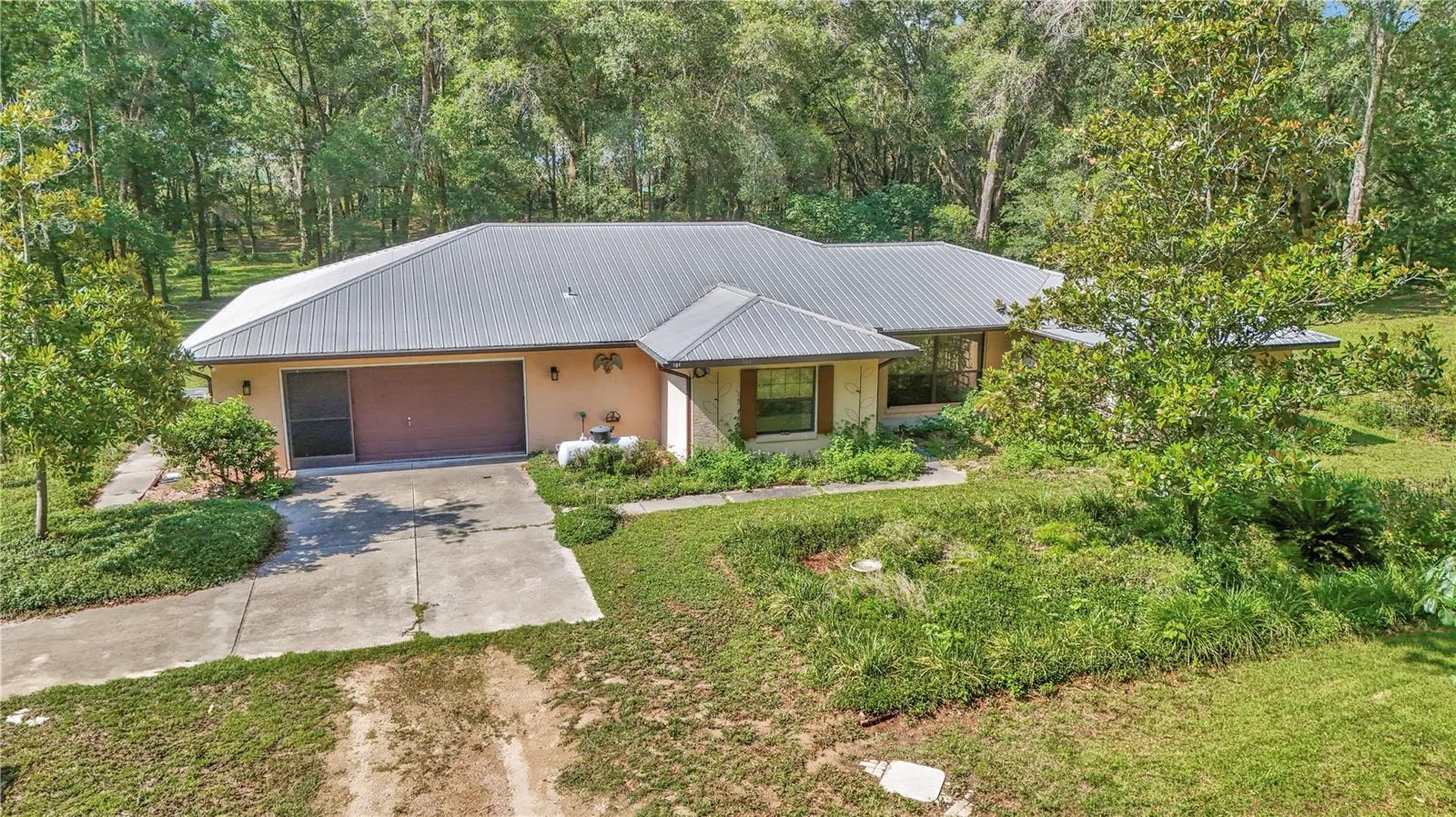 17690 SE 66 Place Morriston FL 32668