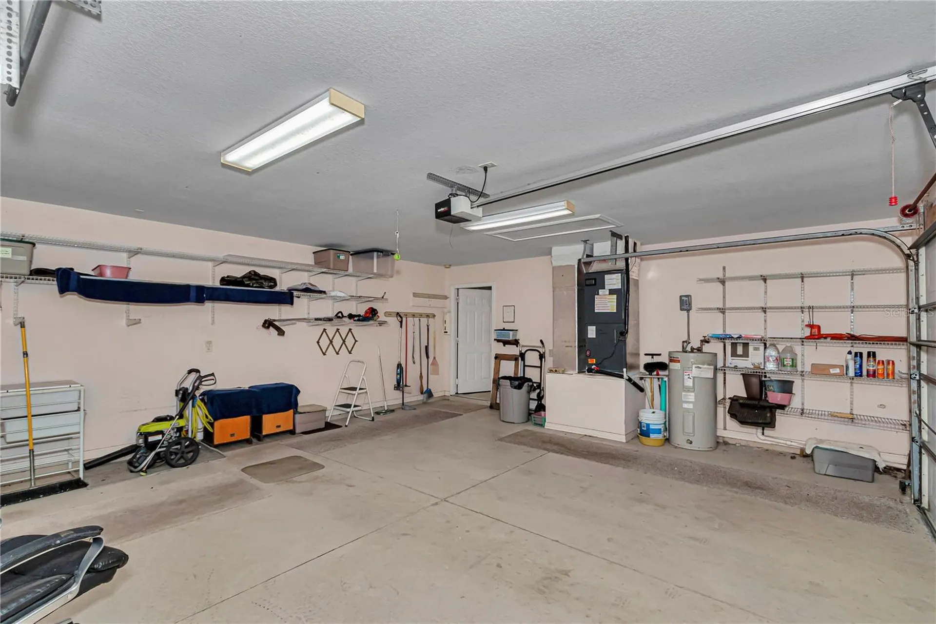 17690 SE 66 Place Morriston FL 32668