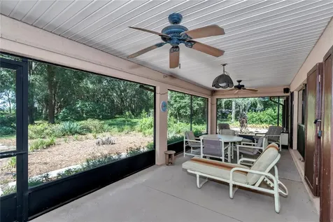 17690 SE 66 Place Morriston FL 32668