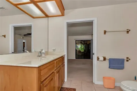 17690 SE 66 Place Morriston FL 32668
