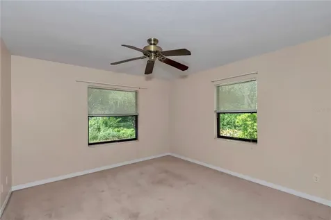 17690 SE 66 Place Morriston FL 32668