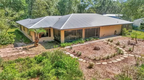 17690 SE 66 Place Morriston FL 32668