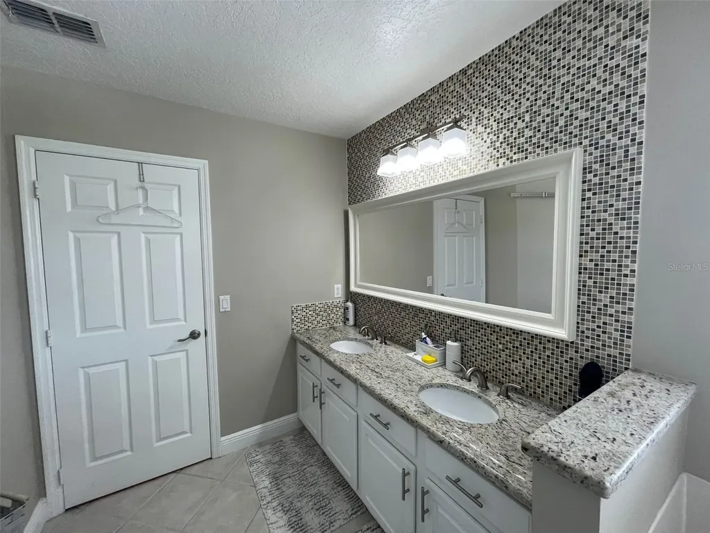 5338 Los Palma Vista Drive Orlando FL 32837