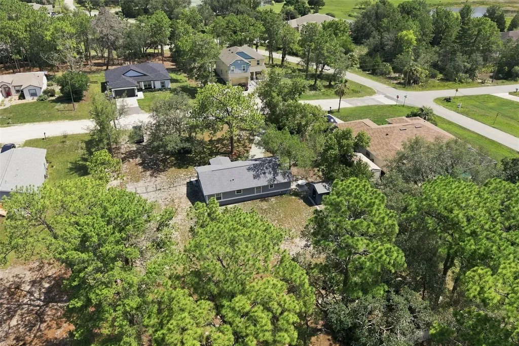 10380 Golden Avenue Weeki Wachee FL 34613