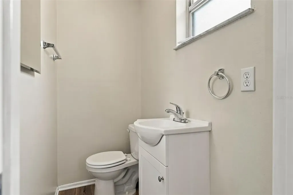 10380 Golden Avenue Weeki Wachee FL 34613