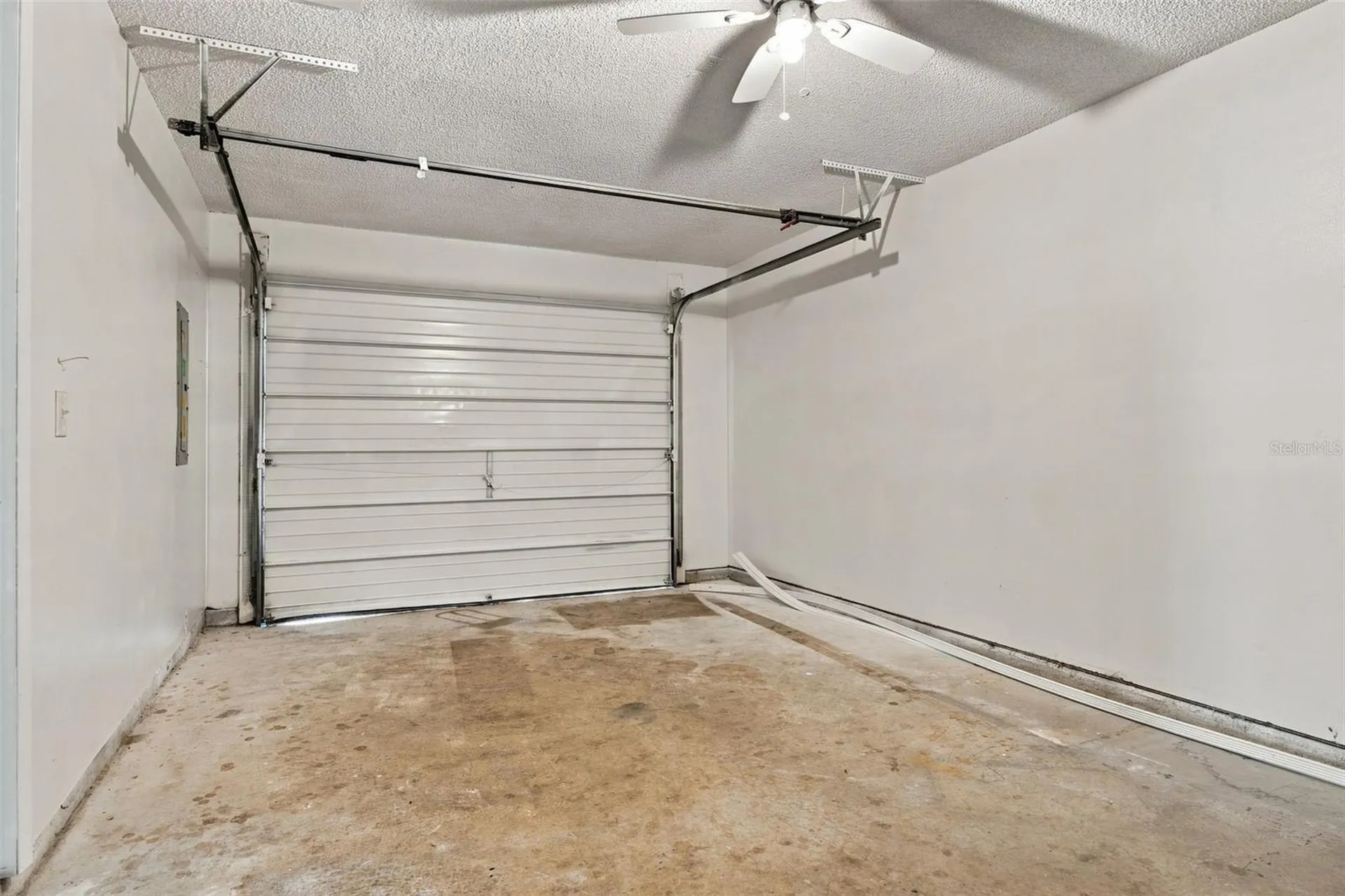 10380 Golden Avenue Weeki Wachee FL 34613