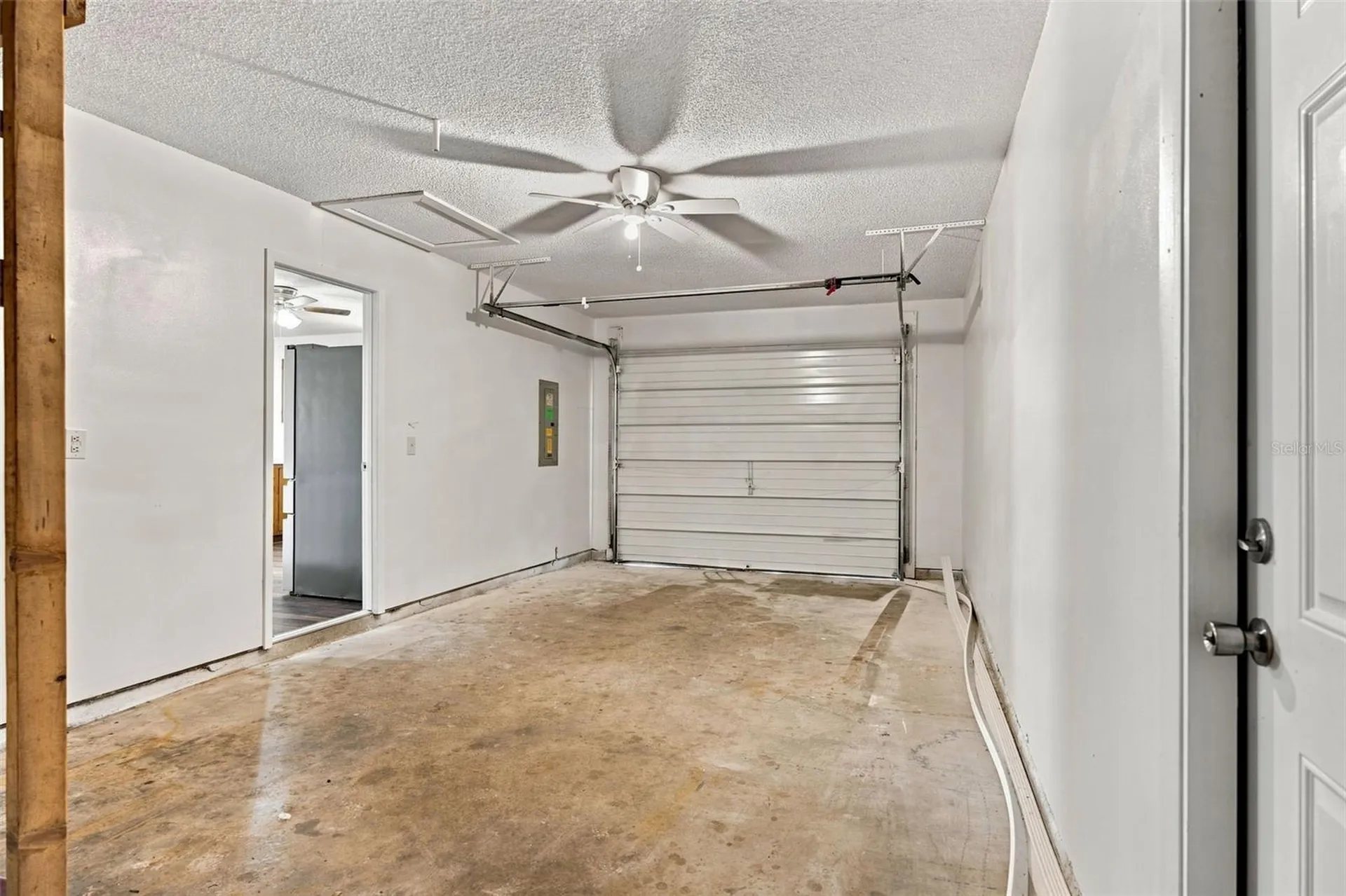 10380 Golden Avenue Weeki Wachee FL 34613