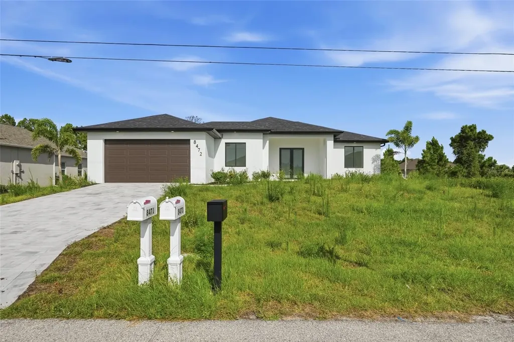 8472 Agate Street Port Charlotte FL 33981