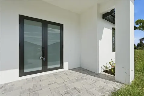8472 Agate Street Port Charlotte FL 33981