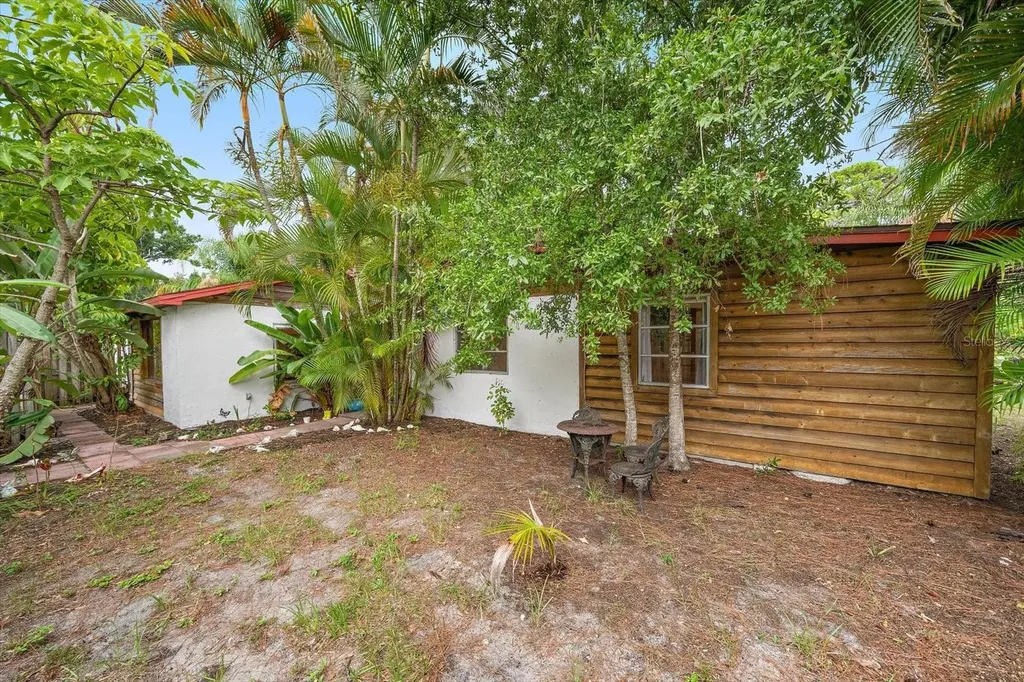 4102 Royal Palm Avenue Sarasota FL 34234