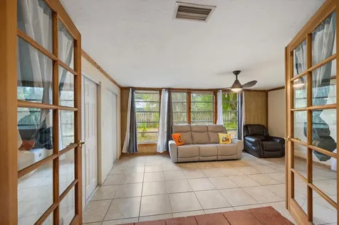 4102 Royal Palm Avenue Sarasota FL 34234