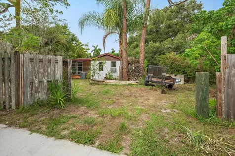 4102 Royal Palm Avenue Sarasota FL 34234