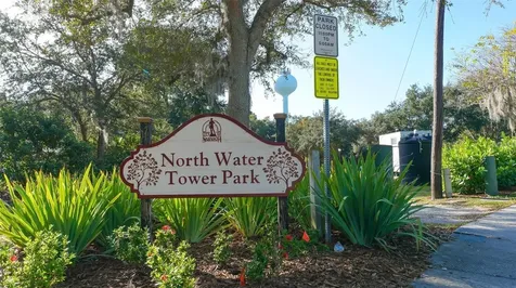 4102 Royal Palm Avenue Sarasota FL 34234